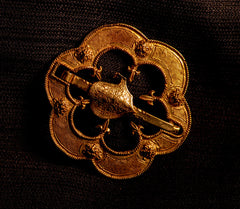 16th Century Round Brooch with fleur-de-lis - Y-32