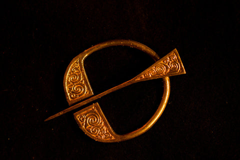Celtic Spiral Penannular Brooch - R02